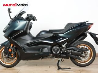 YAMAHA T-MAX 560 TECH MAX