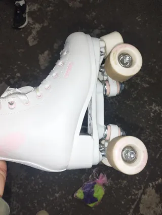 2 pares de Patines 4 ruedas niña, talla 35 y 36