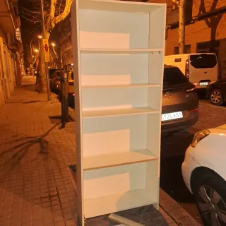 Estantería alta Ikea Billy blanca