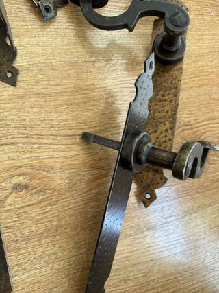 Tiradores rústicos de puerta. Pomos puertas