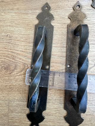 Tiradores rústicos de puerta. Pomos puertas