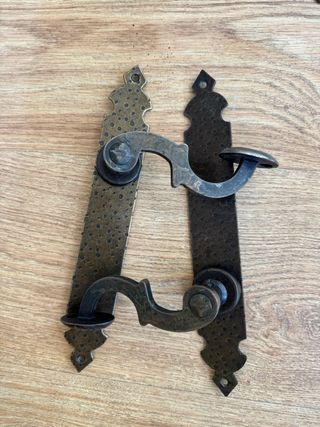 Tiradores rústicos de puerta. Pomos puertas