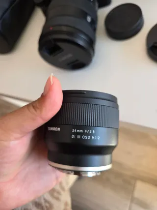 Lente Tamron 24mm F/2.8,  e mount, para sony