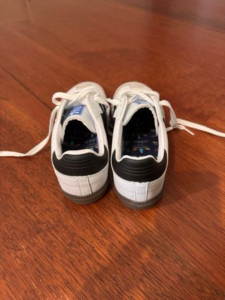 Zapatos Adidas Mujer Blancos y Grises