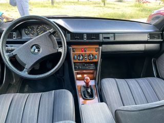 Mercedes 300E W124 Histórico – ITV 2028 – 3.0 6L M