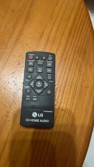 Cadena de música LG Plata y Negra