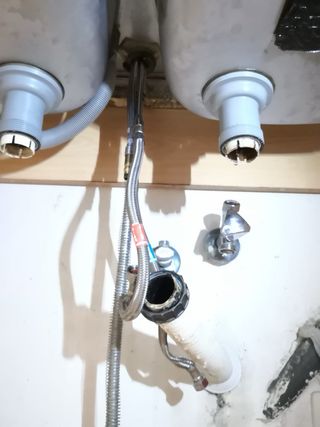 Fontanero Plomero a domicilio