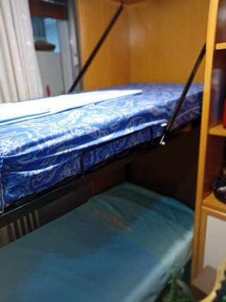 Armario con literas abatibles