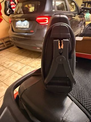 Cargador-Arrancador Baterías Coche