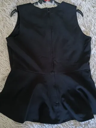 Top péplum sin mangas