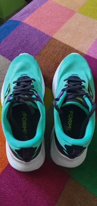 Zapatillas running Saucony Guide 15