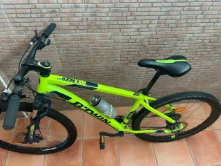 Bicicleta B'TWIN Rockrider 520