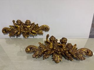 Pareja de adornos ángeles dorados