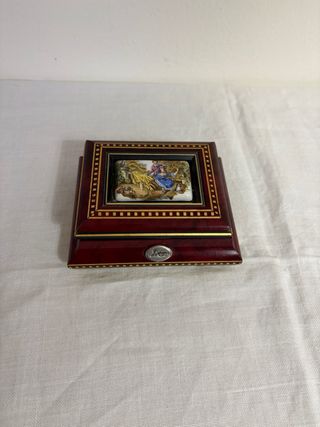 Scatola portagioie in legno e inserto porcellana