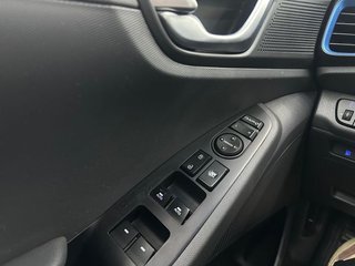 Hyundai IONIQ Híbrido 1.6 GDI 104 kW (141 CV) 6DCT Klass Nav Nacional +Único Propietario+Historial de mantenimiento - 134.000Km