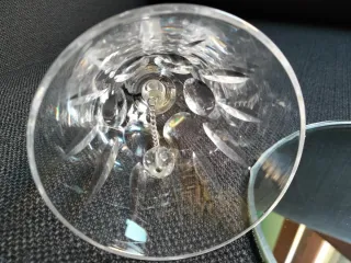 Campanilla de cristal tallado