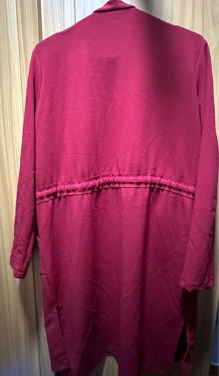 Varios abrigos y sobretodo de mujer , talla XL