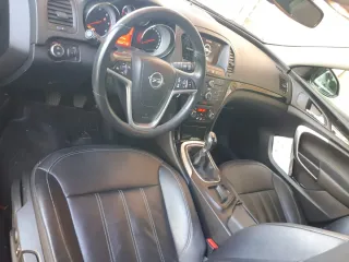 Opel Insignia Limousine 2011