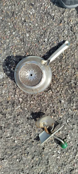 Pasapurés antiguo de metal