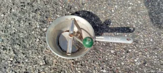 Pasapurés antiguo de metal