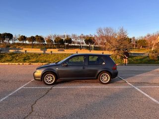 Volkswagen Golf GTI mk4