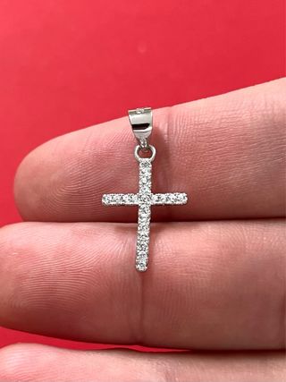 Elegante Cruz Circonitas Plata De Ley 925