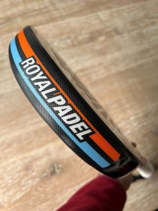 Pala de padel ROYAL PADEL RP130 FACTOR