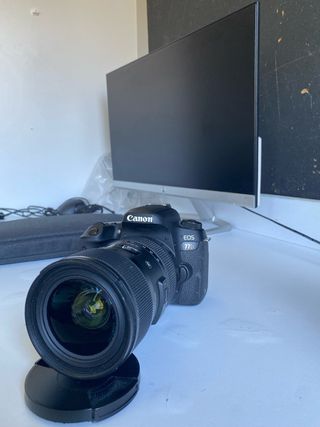 Pack Canon Eos 77D + Sigma 18-35mm f1.8 Art EF