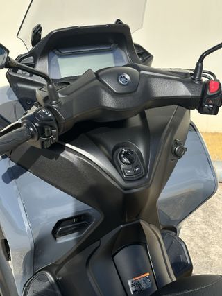 Yamaha Tricity 300 2025