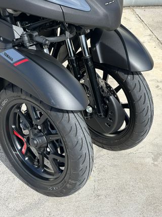 Yamaha Tricity 300 2025