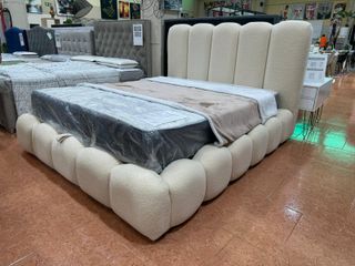 Cama Beige/Gris con Canapé