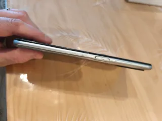 Movil Xiaomi redmi note 10 5g con pantalla rota