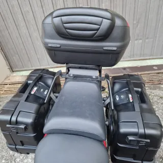YAMAHA TRACER 900