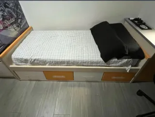 URGE VENDER, negociamos??? Habitación juvenil