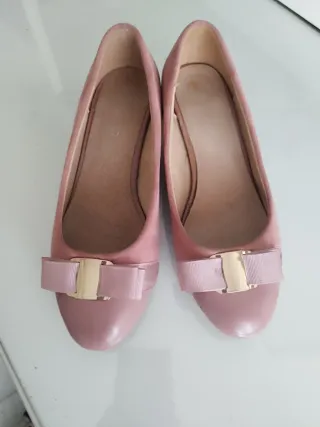 Zapatos Bailarinas Piel Tacón Rosa y Dorado charol