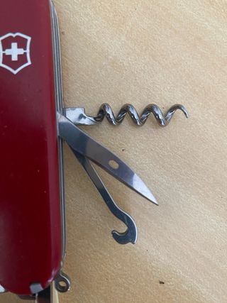 Navaja multifuncion Victorinox climber roja