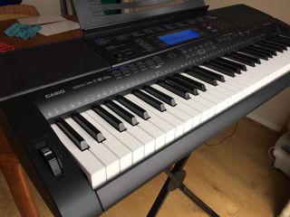 Teclado Casio CTK-5000