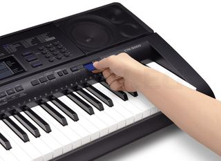 Teclado Casio CTK-5000