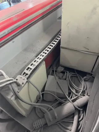 Curvadora de tubos industrial