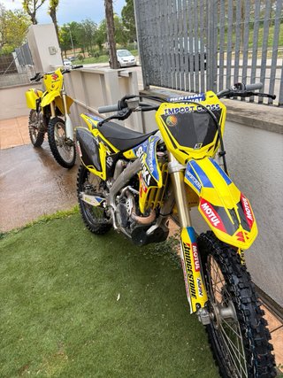 Suzuki RMZ 250 SOLO CANVIOS