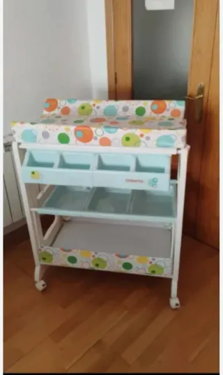 Cambiador bebé Cosatto con bañera