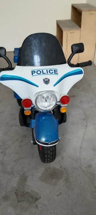 Moto Eléctrica Infantil Policía Azul y Blanca