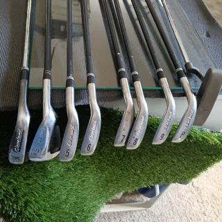 Palos de Golf Cleveland