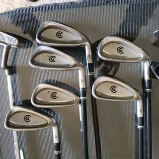 Palos de Golf Cleveland