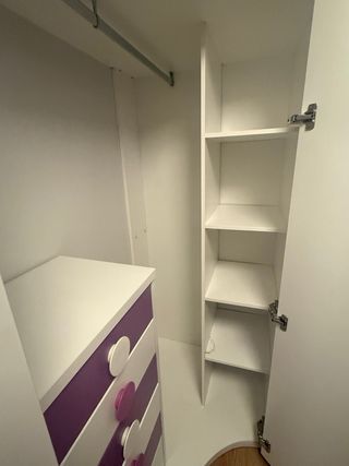 Armario infantil gran capacidad con cómoda.