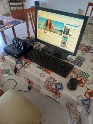 Ordenador de mesa Medion Intel Core 3i