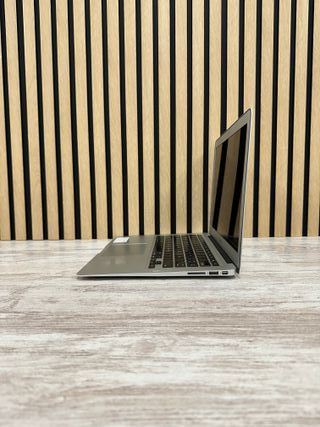 MacBook Air 13" 2017 i7 8gb 512gb SSD