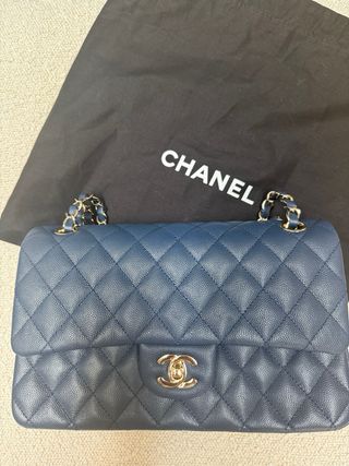 Borsa Chanel classic flap blu