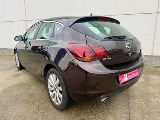 Opel Astra 1.4 Turbo 140CV