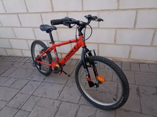 Bicicleta Infantil Btwin Roja